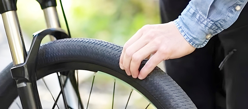 自転車タイヤ