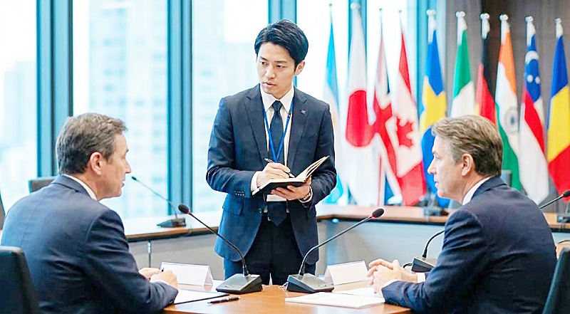 通訳をする様子