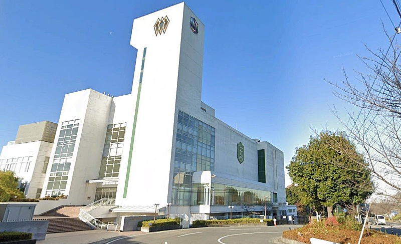 出身校の江戸川学園取手高校の校舎