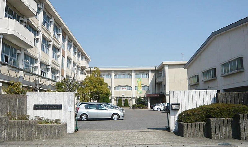 岐阜市立岐阜西中学校
